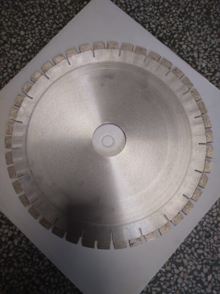Диск за гранит диамантен,диаметър 350/50mm,обезшумен